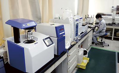 バイオマス／廃プラスチック燃料評価（発熱量測定／元素分析／工業分析）